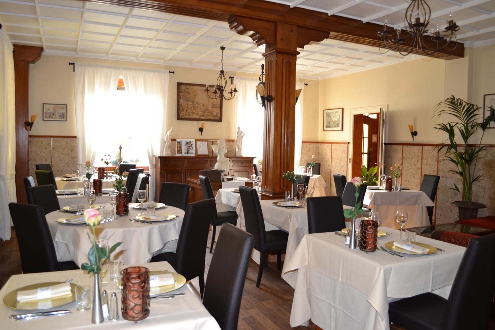 Logis Hotel Restaurant La Tete Des Faux Le Bonhomme Eksteriør billede