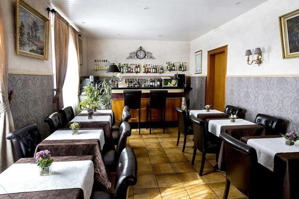 Logis Hotel Restaurant La Tete Des Faux Le Bonhomme Eksteriør billede